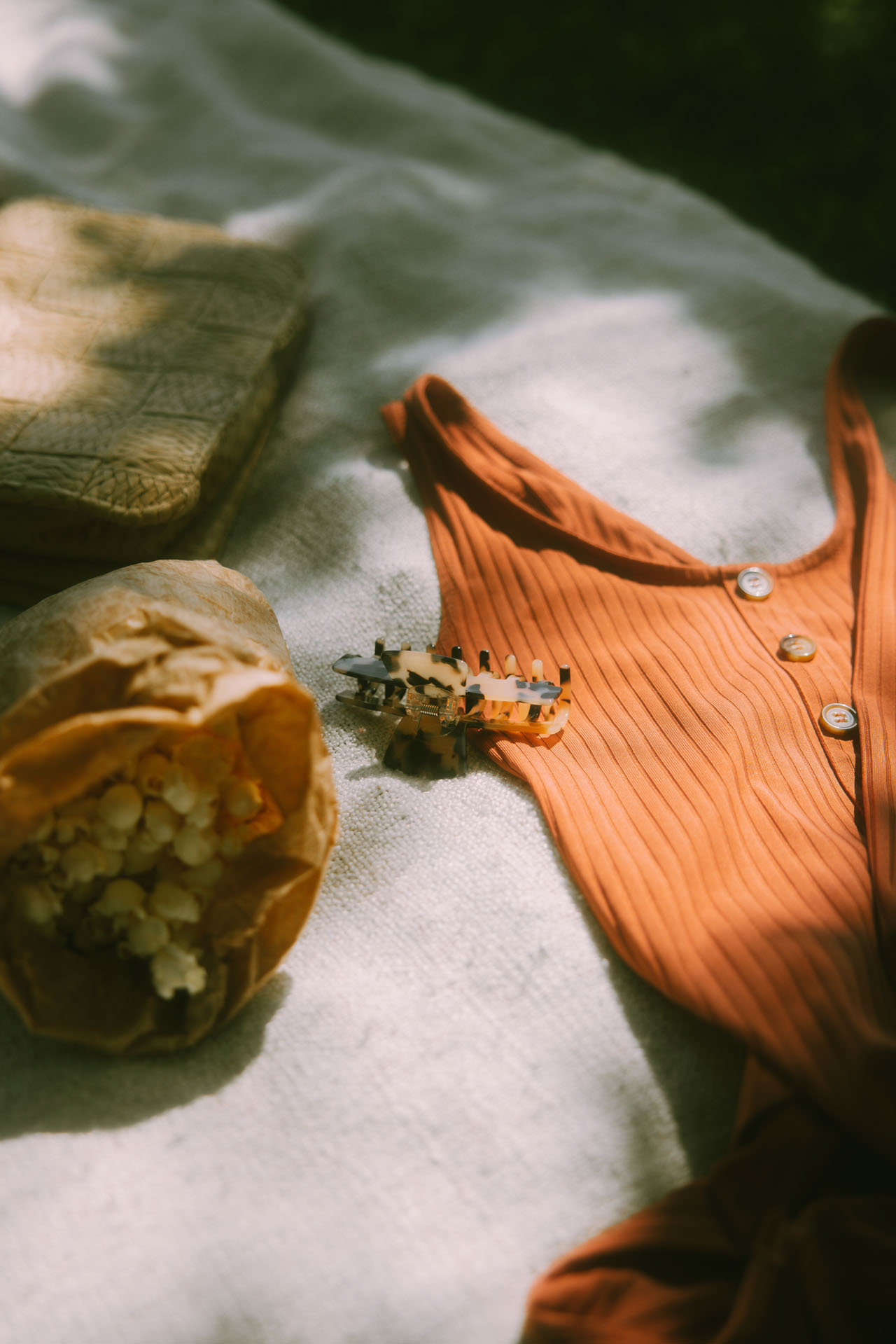 studio sesenta Branding - Popcorn, Bikini, Schwimmbad Props- studio sesenta - vienna summer 2022-84